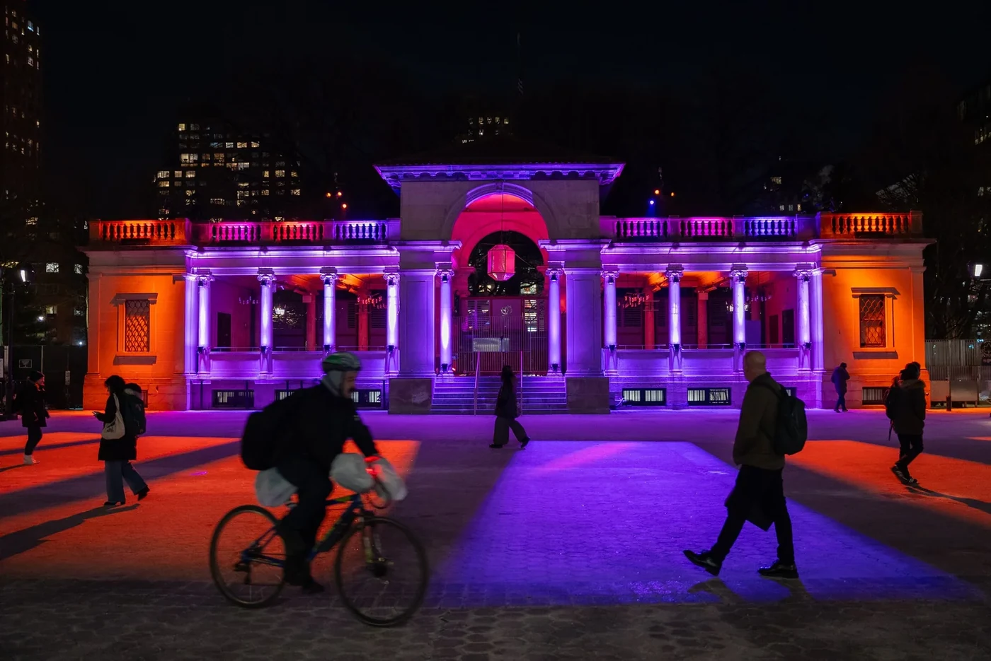 Visual reference: MASARY Brings “Patterned Behavior” to Union Square as a Public Audiovisual Installation