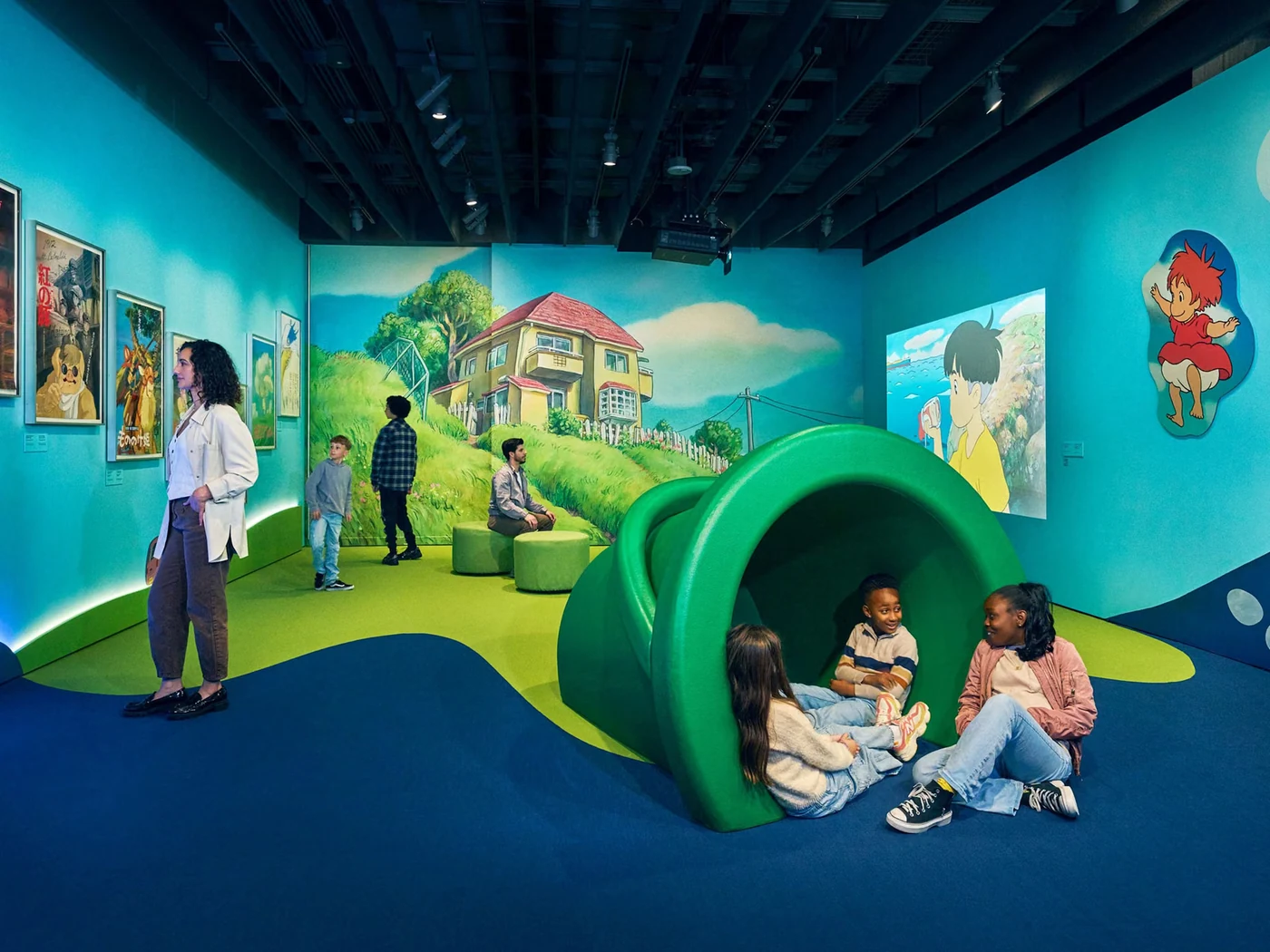 Visual reference: A Los Angeles Museum Opens an Immersive “Ponyo” Exhibition